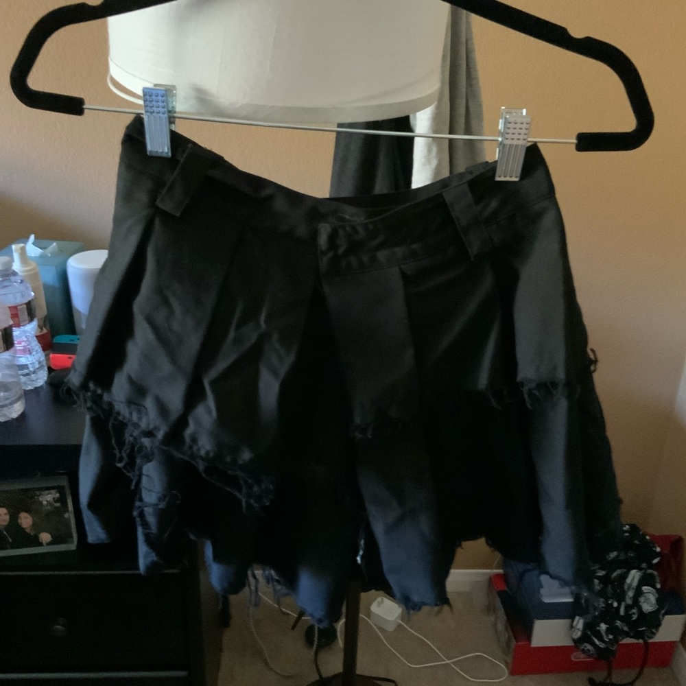 Dollkill layer skirt